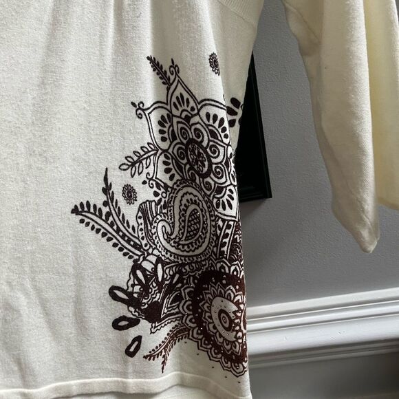 Apt. 9 Cream Henna Print Embellished Tunic Sweater sz L - Picture 3 of 6
